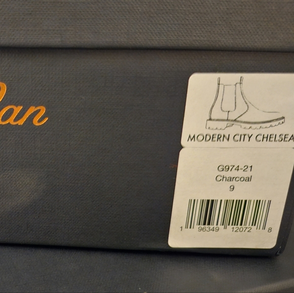 NEW GOOD MAN BRAND Modern City Oiled Suede Chelsea Boot Charcoal 9 - Picture 7 of 13